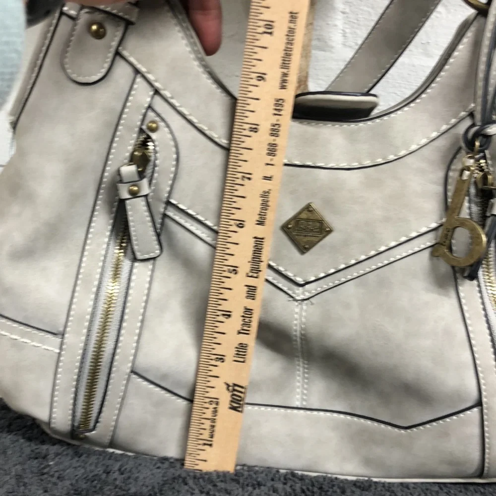 b.o.c gray purse‎